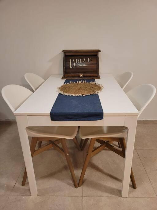 דירות זכרון יעקב The Wine Cellar פינה של יין מראה חיצוני תמונה